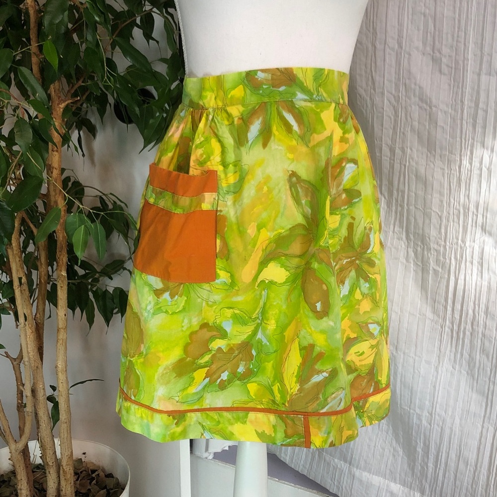 Vintage 1970s green yellow beige orange 1/2 apron with large back tie strap